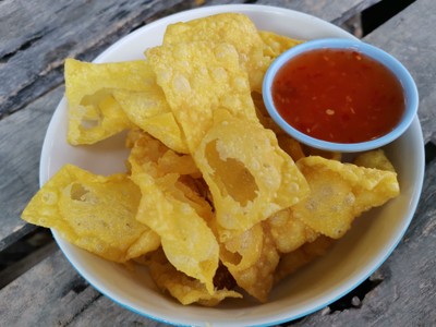 เกี๊ยวกรอบจิัม