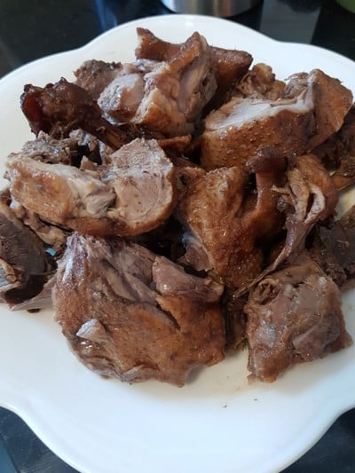 เป็ดตัวกลาง