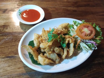 ปลาเห็ดโคนทอดกระเทียม