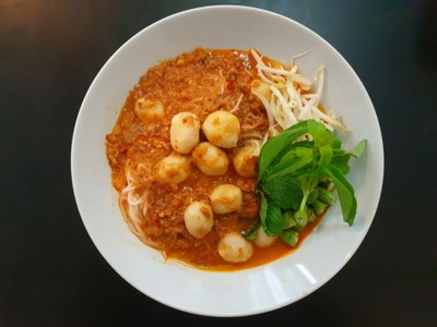 ขนมจีนน้ำยากะทิ