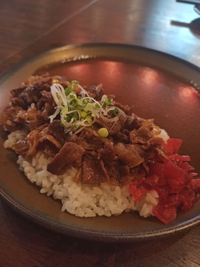 ข้าวเนื้อเทริยากิแกงกะหรี่