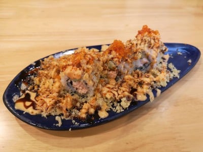 แซลมอนโรล