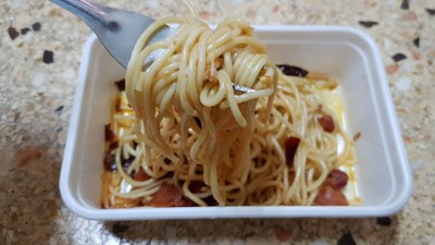 สปาเก็ตตี้ผัดพริกกระเทียมเบคอน