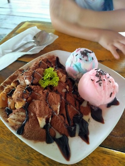 ICE CREAM