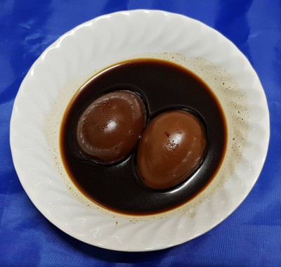 ไข่พะโล้ ใบละ