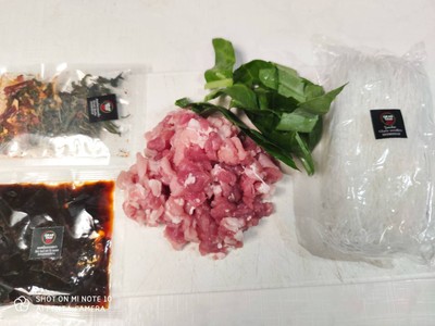 วิธีทำ ชุดทำวุ้นเส้นผัดกะเพรา(แกร็บไทยโก)