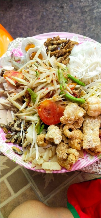 อาหาร หรือ เครื่องดื่ม