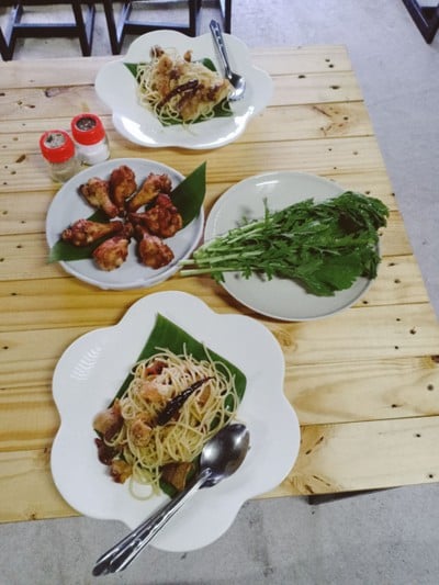 สปาเก็ตตี้ผัดพริกแห้ง