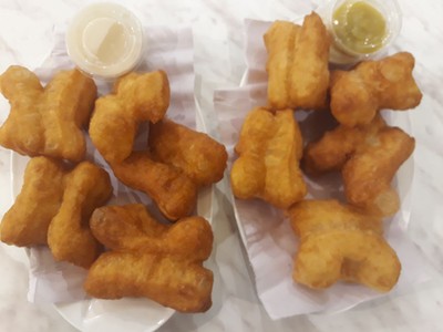 ชมยอยักษ์บนผืนน้ำทะเลน้อยพัทลุง