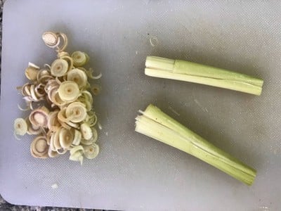 วิธีทำ หมูแดดเดียวต้มกะทิ