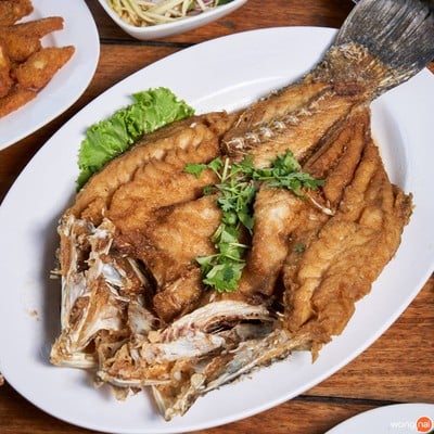 เมนูของร้าน ร่มไม้สายธาร