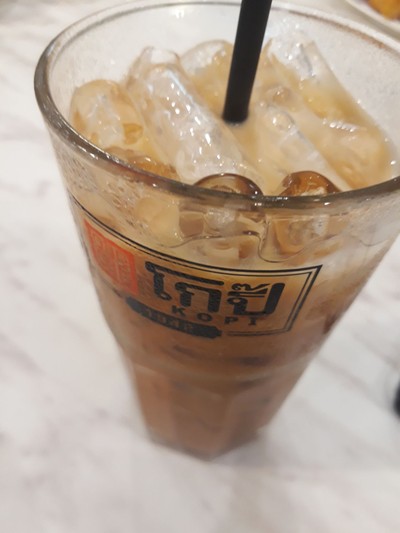 ชมยอยักษ์บนผืนน้ำทะเลน้อยพัทลุง