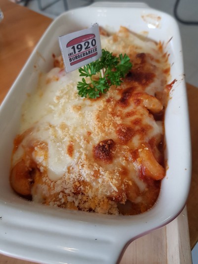 อาหาร หรือ เครื่องดื่ม