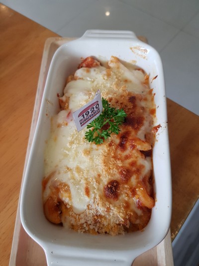 มะกะโรนีทริปเปิ้ลชีส