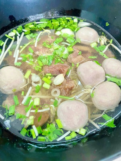 เกาเหลาลูกชิ้น เนื้อเปื่อย