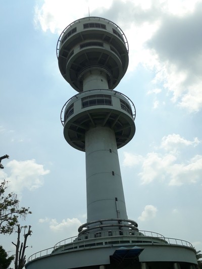 รูป หอคอยบรรหาร-แจ่มใส