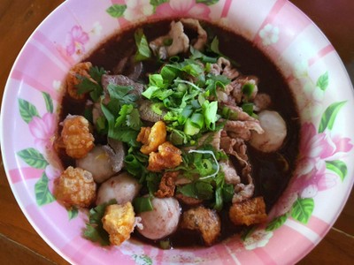 เกาเหลาน้ำตก