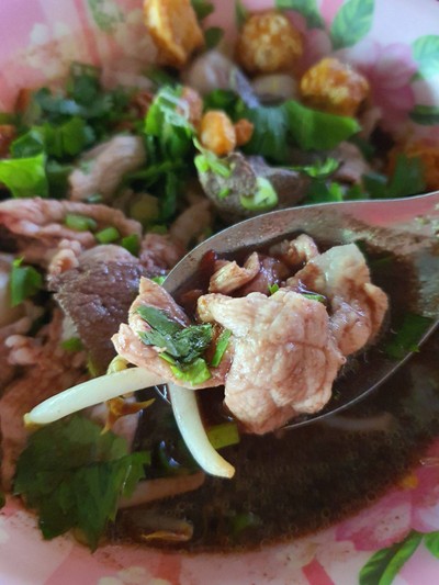 เกาเหลาน้ำตก