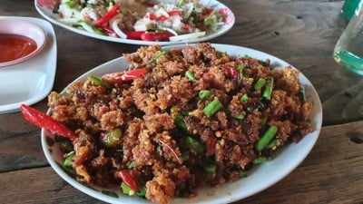 เมนูของร้าน เฟื่องฟ้า ปลาแม่น้ำ