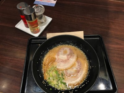 TONKOTSU RAMEN