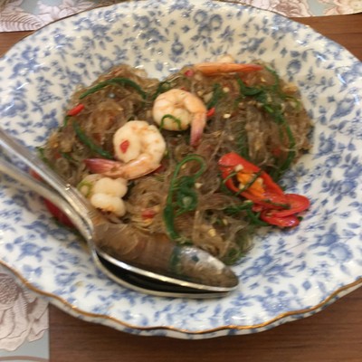 วุ้นเส้นชะอมกุ้ง