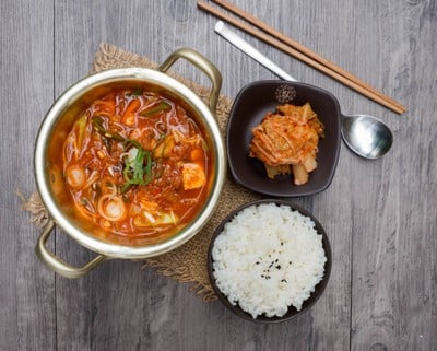 เมนูของร้าน Lumpocha มีโชคพลาซ่า
