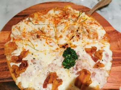 พิซซ่าหน้าต้มยำกุ้ง