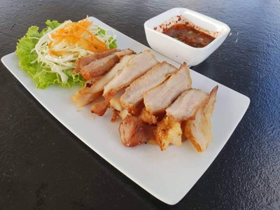 คอหมูย่าง