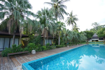 สระว่ายน้ำ/ชายหาด