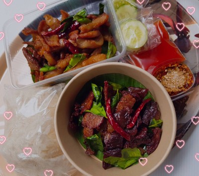 เนื้อโคขุนบ่มแดดเดียว
