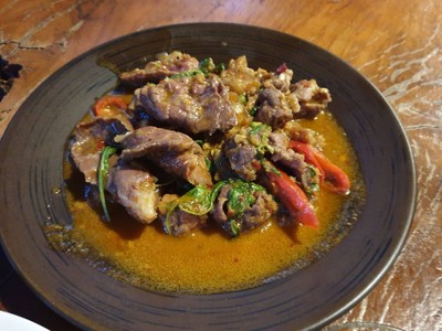 เนื้อผัดเผ็ด