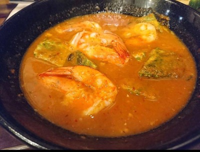 แกงส้มชะอมกุ้ง