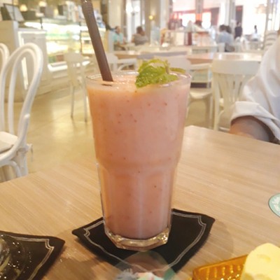 STRAWBERRY BLENDED