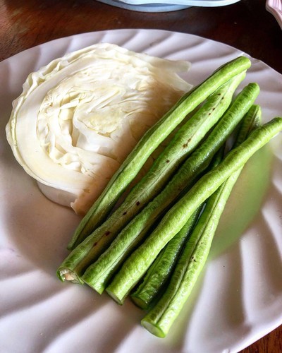 ส้มตำ ปูไข่ดอง