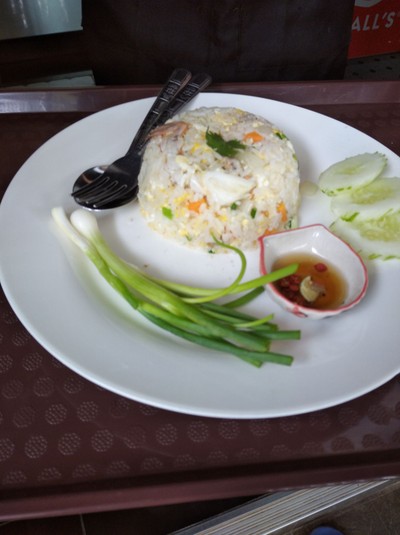 ข้าวผัดปู