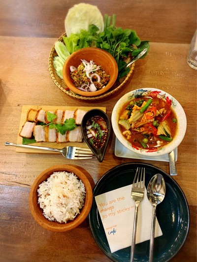 อาหารไทย