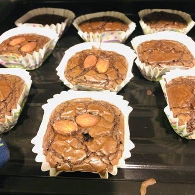บราวนี่หน้าฟิล์ม
Brownies