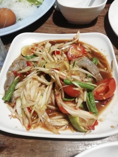 ตำกุ้งสด