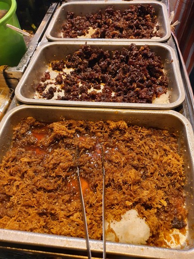 อาหาร หรือ เครื่องดื่ม