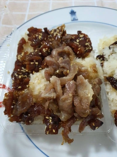 อาหาร หรือ เครื่องดื่ม