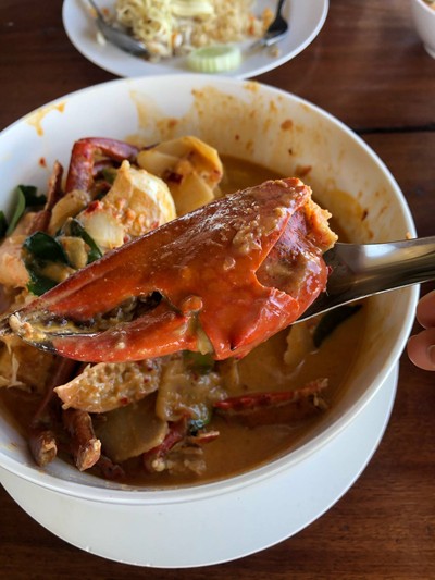 แกงคั่วหน่อไม้ดองปูทะเล