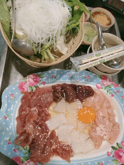 อาหาร หรือ เครื่องดื่ม