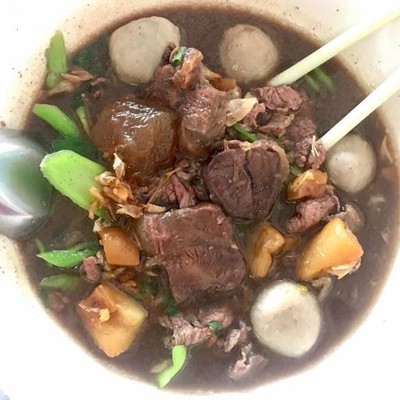 ก๋วยเตี๋ยวเรือโกเหลียงเจ้าเก่า (ศรีนครพิงค์) กลางเวียง-เมืองเก่า(คูเมืองชั้นใน) ก๋วยเตี๋ยวเรือโกเหลียงเจ้าเก่า (ศรีนครพิงค์) กลางเวียง-เมืองเก่า(คูเมืองชั้นใน)