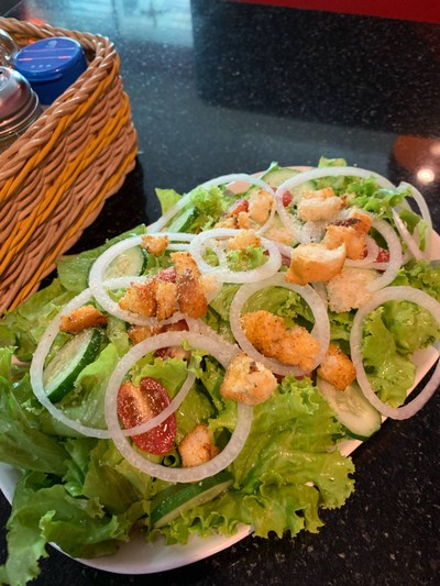 HOUSE SALAD