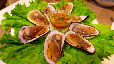 หอยบิดลวกจิ้ม