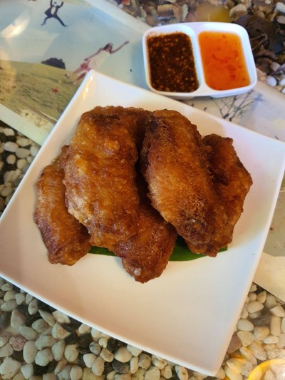 ปีกไก่ทอดบ้านปีระกา