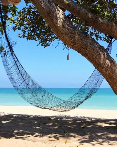 บ้านชายเล