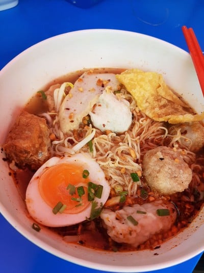 บะหมี่น้ำต้มยำ