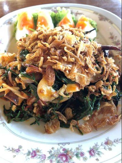 ยำใบชะคราม