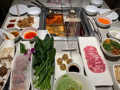 อาหาร หรือ เครื่องดื่ม